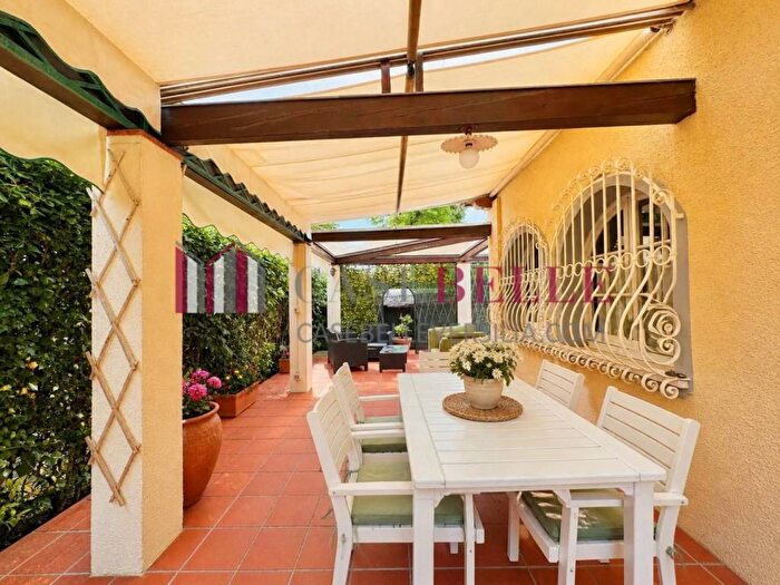 Casa con 5 locali in affitto in Via della Barbiera, Centro, Forte dei Marmi