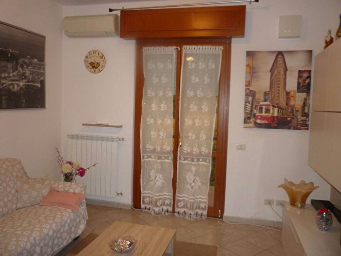 Appartamento trilocale in affitto in Via degli Orti Romani, Via Dante, Cremona