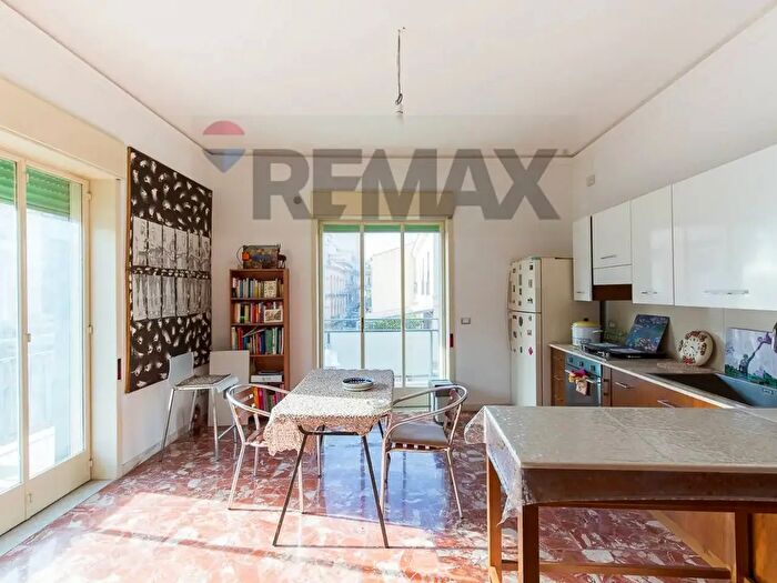 Appartamento quadrilocale in vendita in Via Guglielmo Oberdan f, Catania