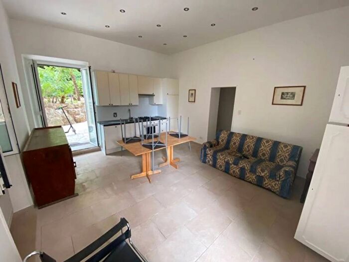 Appartamento trilocale in affitto in Via Aurelia, Centro, Santa Marinella