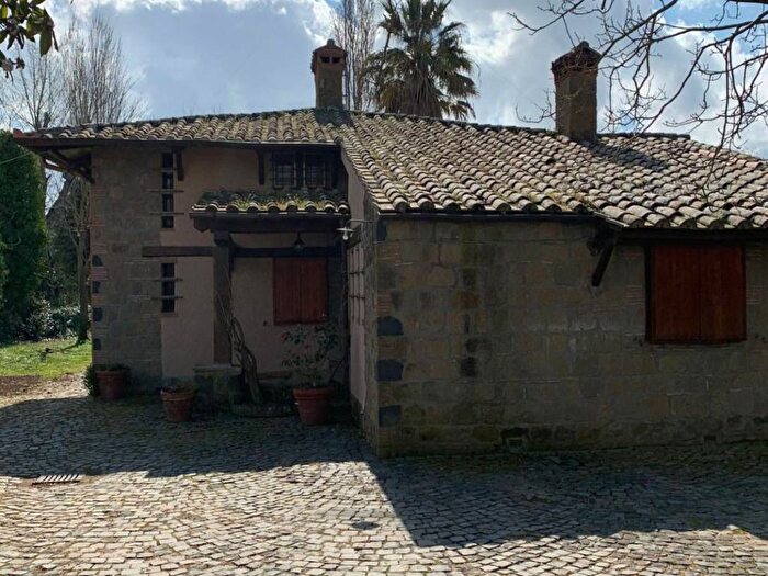 Casa con 5 locali in affitto in Via Adige, Trevignano Romano