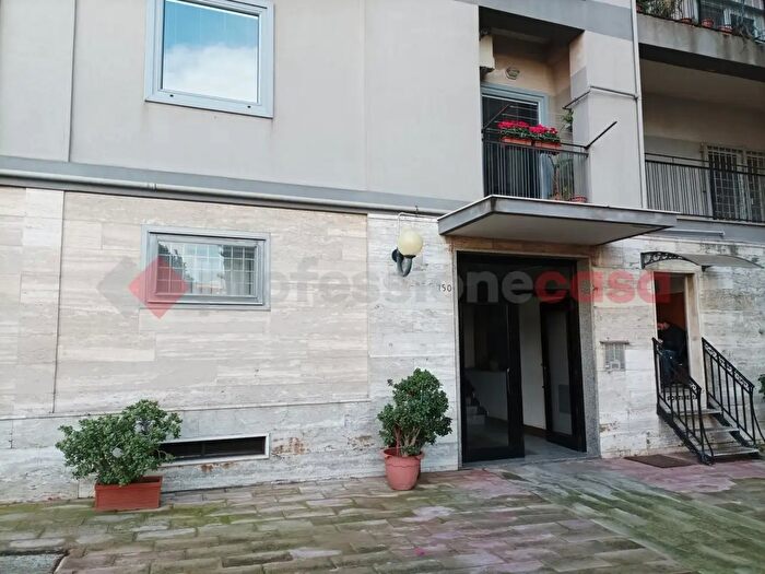 Appartamento bilocale in affitto in Viale Virgilio, Taranto