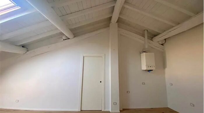 Appartamento con 5 locali in vendita in Via Emilia Est Rubiera Re Rubiera, Rubiera