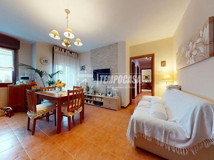 Appartamento trilocale in vendita in Rubiera