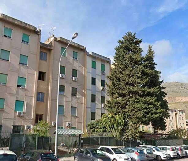Appartamento trilocale in affitto in Borgo Nuovo Castellana, Palermo
