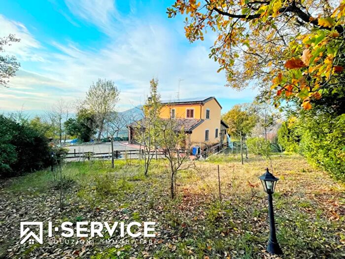 Casa con 8 locali in vendita in Via Rancidello, Poggio Torriana