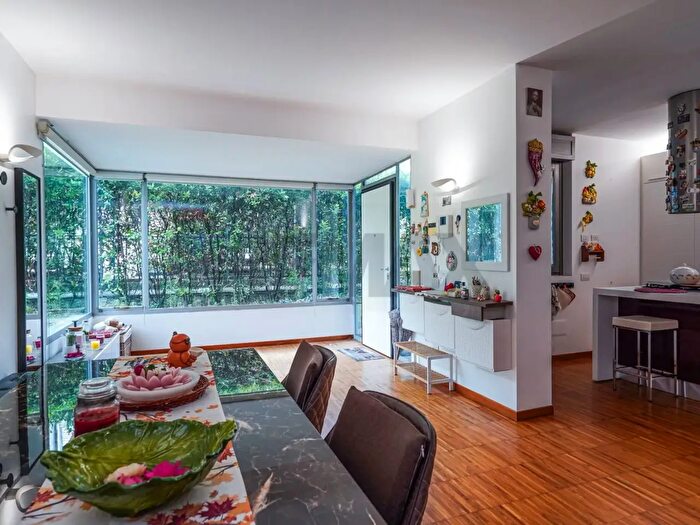 Appartamento trilocale in vendita in Via Gerolamo Acerbis, Alzano Lombardo