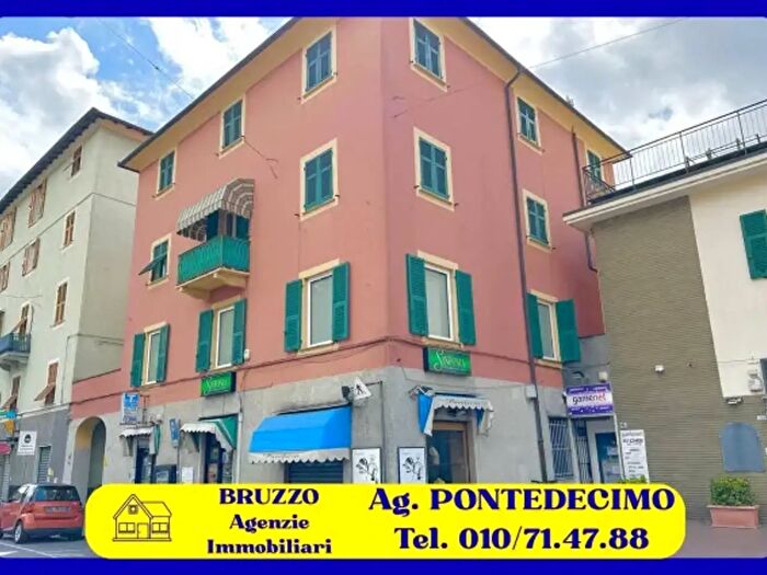 Appartamento trilocale in vendita in Via Paolo Anfossi, Genova