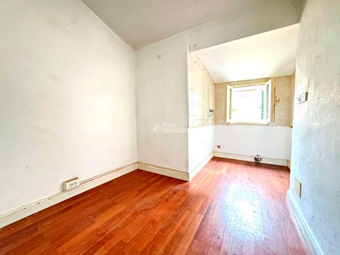 Appartamento quadrilocale in vendita in Via Peloni, Pistoia