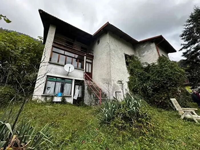 Casa con 5 locali in vendita in Rolate, Varallo