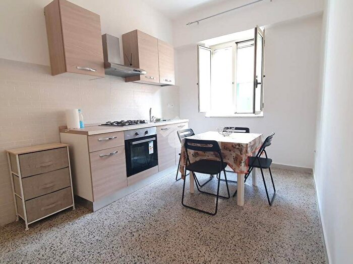 Appartamento monolocale in affitto in Via Cesare Battisti, Centro, Battipaglia