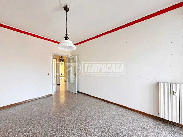 Appartamento trilocale in vendita in Piazza Mattirolo, Torino