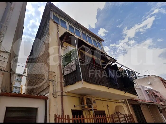 Casa trilocale in vendita in Via Gregorio Tedeschi, Siracusa