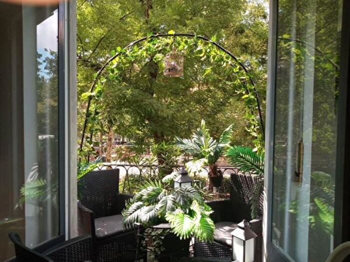 Appartamento trilocale in affitto in Viale Corsica, Milano