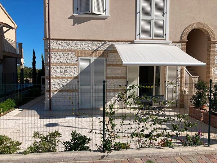 Appartamento bilocale in affitto in Via Molini, Industriale Artigianale, Sirolo