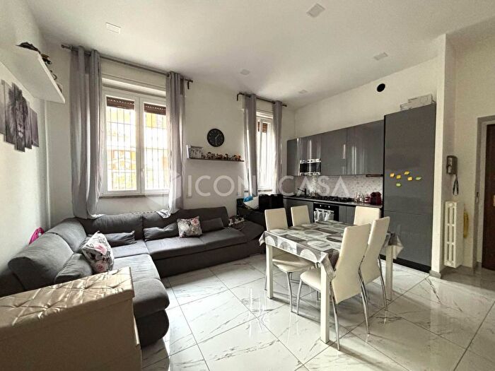 Appartamento trilocale in vendita in Via Silvio Pellico, Cinisello Balsamo