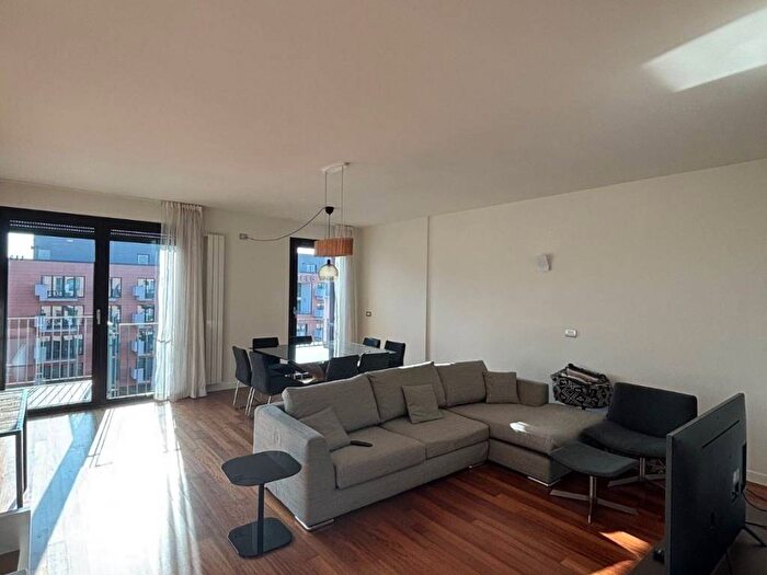 Appartamento trilocale in affitto in Viale Giovanni Falcone, San Leonardo, Parma