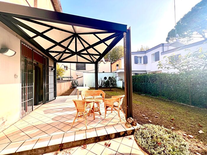 Appartamento quadrilocale in vendita in Viale Trento, Cesenatico