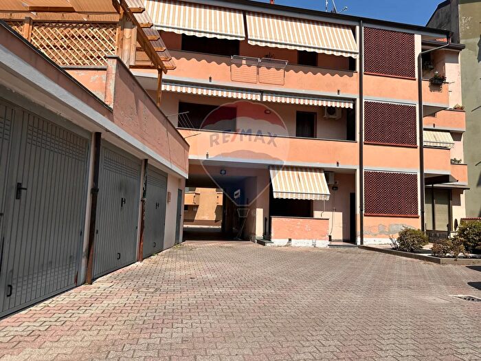 Appartamento bilocale in vendita in Via Giacomo Matteotti, Cameri