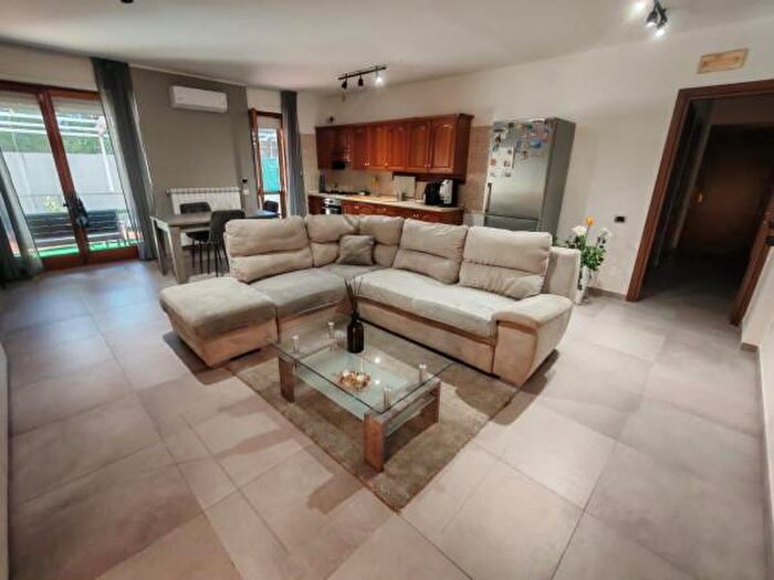 Appartamento trilocale in vendita in Via Gennaro De Rienzo, Benevento