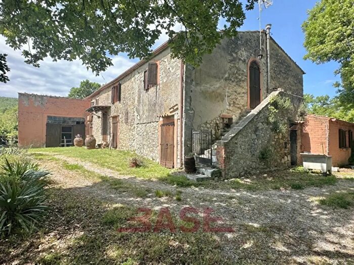 Casa con 10 locali in vendita in Ss, Castelnuovo Val Di Cecina