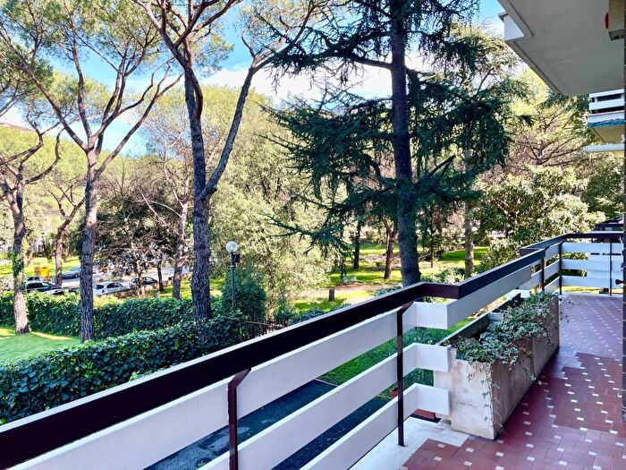 Appartamento bilocale in affitto in Via Duccio di Buoninsegna, Tintoretto, Roma