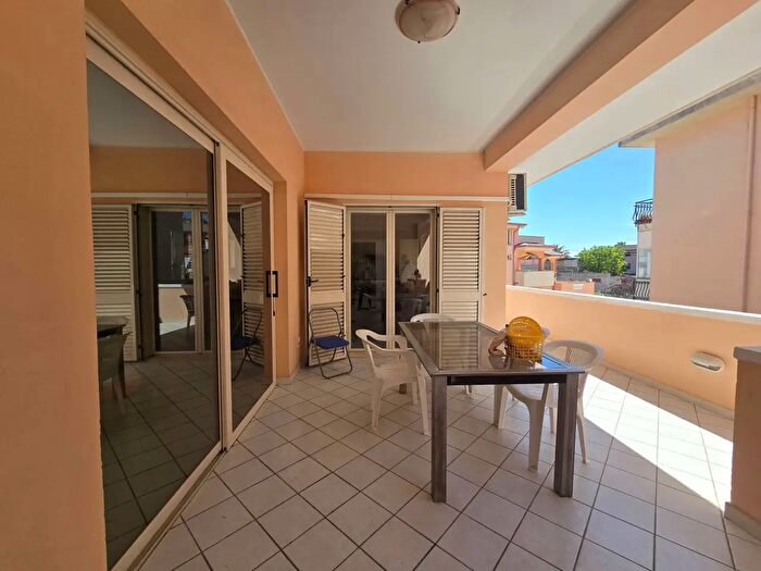 Appartamento quadrilocale in affitto in Traversa VIII Crotone, Catanzaro