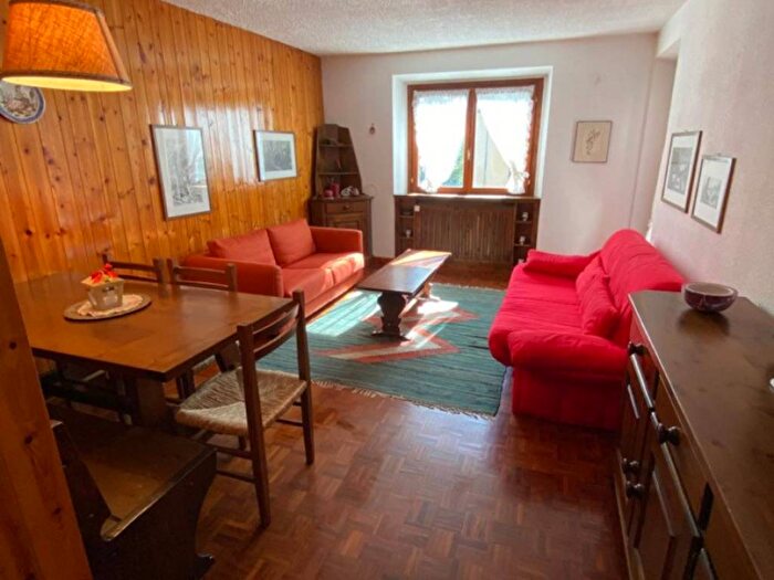 Appartamento bilocale in affitto in Via Antonio De Giacomi, Madesimo