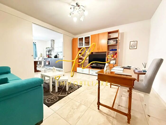 Appartamento trilocale in vendita in Cecina