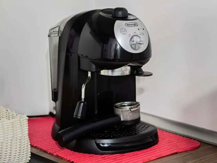 Appartamento monolocale in affitto in Via Camillo Benso Cavour, Corsico