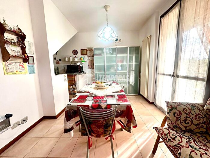 Appartamento bilocale in vendita in Via Valle Quisa, Mozzo