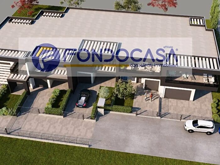 Casa quadrilocale in vendita in Via Augusto Righi, Villa Cortese