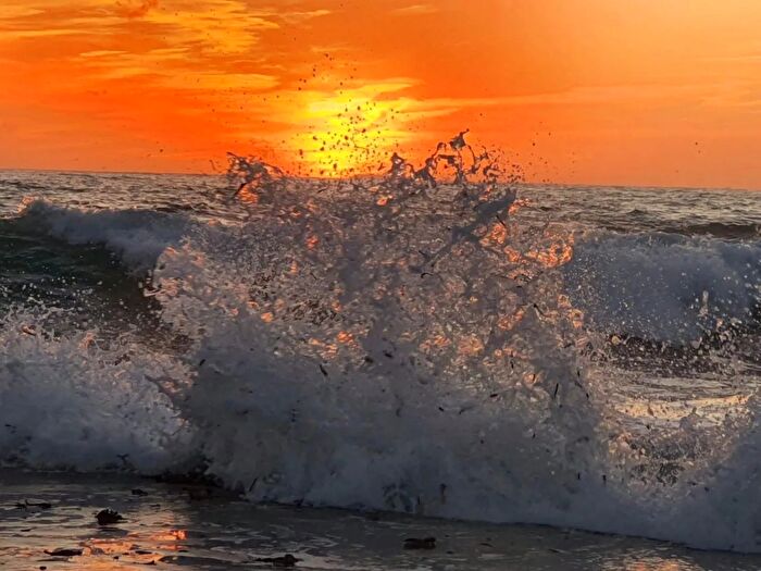 Appartamento trilocale in vendita in Via del Littorale N, Livorno