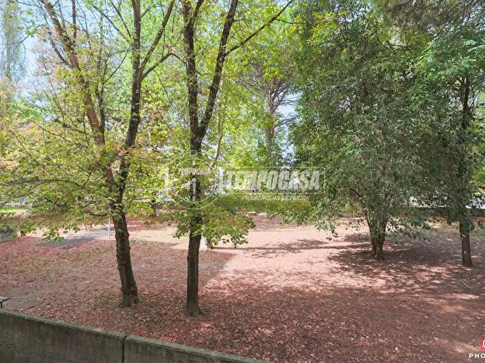 Appartamento con 5 locali in vendita in Via Agro Pontino, Ravenna