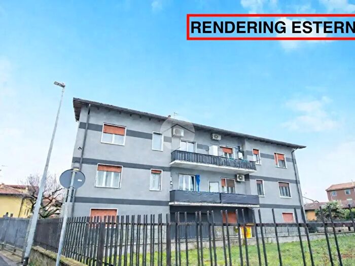 Appartamento trilocale in vendita in Via Monviso, Garbagnate Milanese