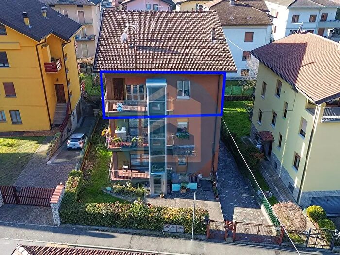 Appartamento quadrilocale in vendita in Bienno Bs Via Colture, Bienno