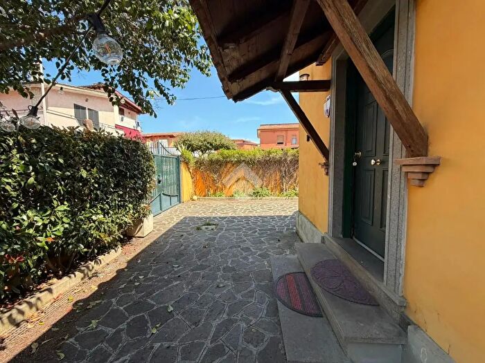 Appartamento bilocale in vendita in Via Mentana, Marino