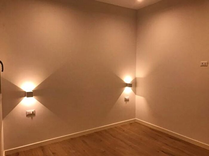 Appartamento bilocale in vendita in Via delle Badie, Prato