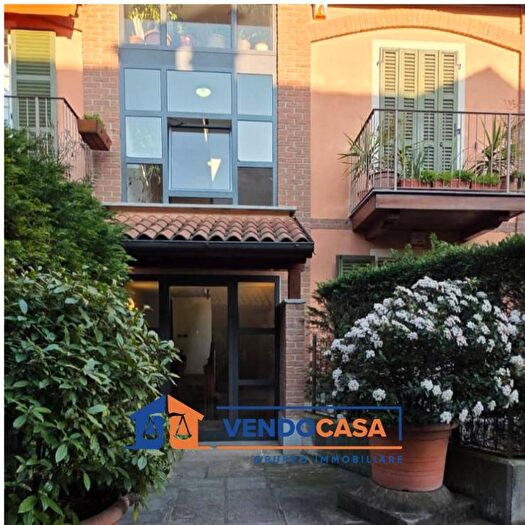 Casa bilocale in affitto in Via Giovanni Battista Rossano, Tetti, Rivoli