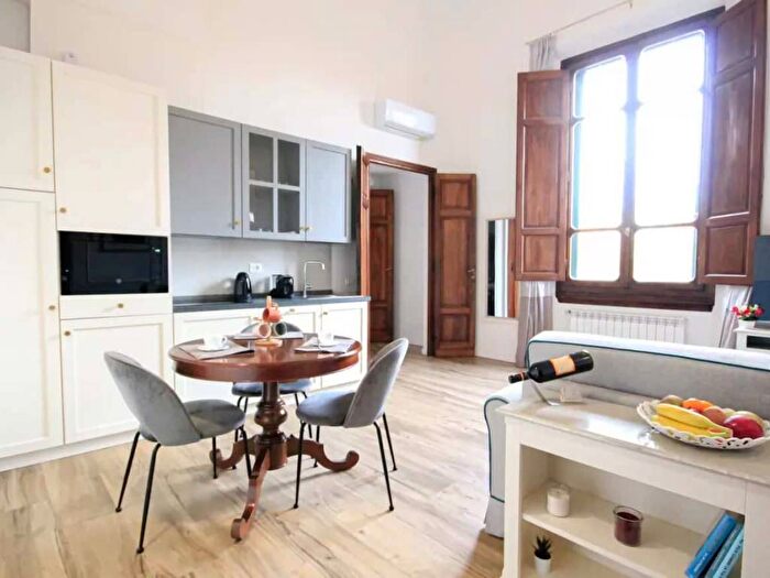 Appartamento bilocale in affitto in Viale Giovanni Milton, Libertà Savonarola, Firenze