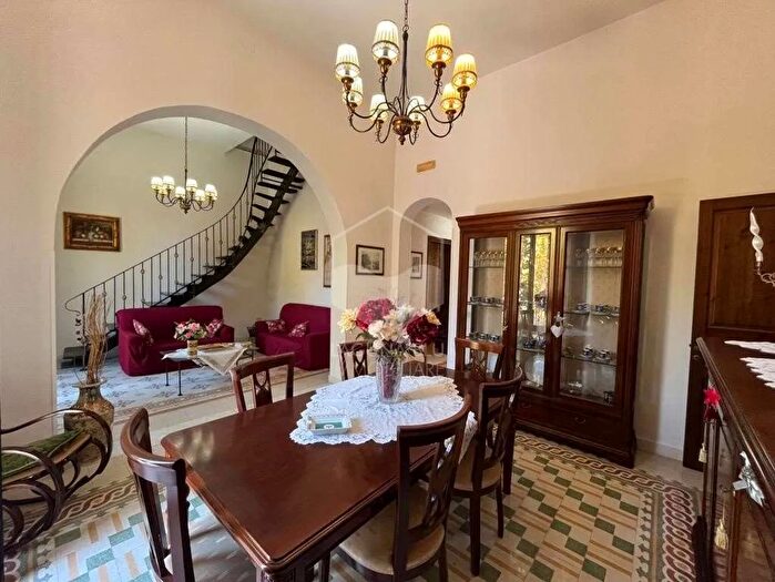 Casa con 5 locali in vendita in Piazza del Popolo, Marsala