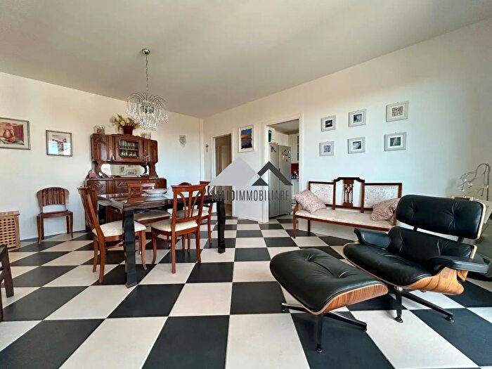 Appartamento trilocale in vendita in Via Mascagni, Coriano
