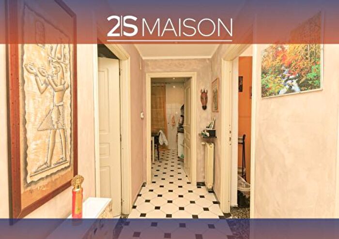 Appartamento quadrilocale in vendita in Via Piacenza, Genova