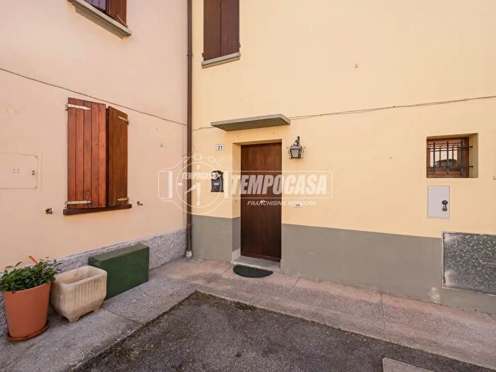 Appartamento trilocale in vendita in Via Venezia, Castelfranco Emilia