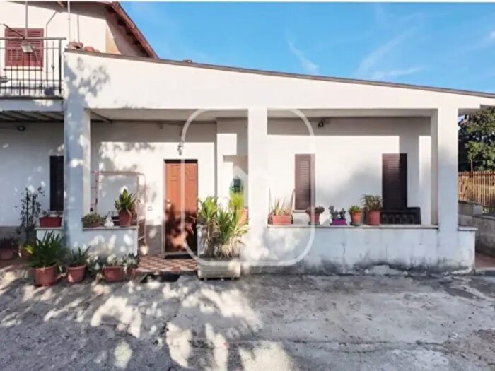 Casa trilocale in vendita in Via Molella, Palestrina