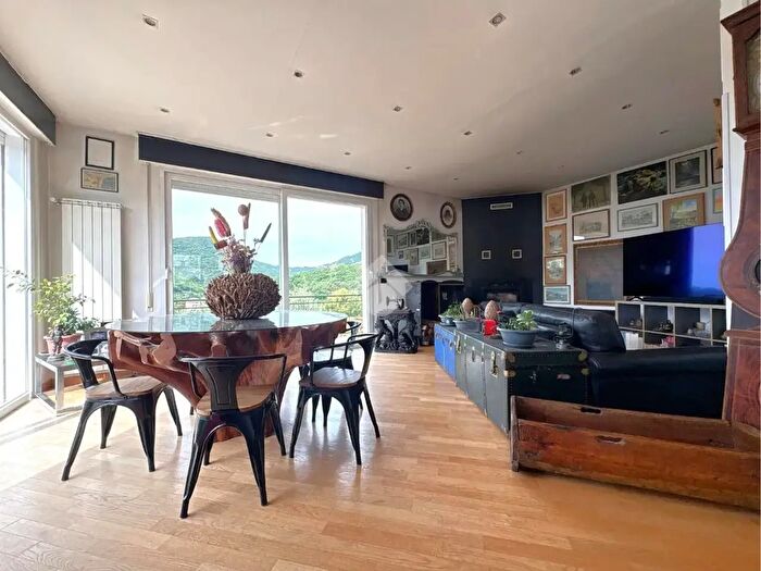Casa con 6 locali in vendita in Via Privata San Rufino, Chiavari
