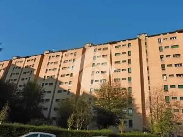 Appartamento trilocale in vendita in Via Uruguay, Milano