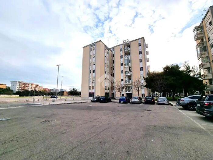 Appartamento quadrilocale in vendita in Via Bari, Lecce