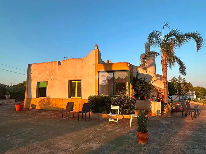 Casa con 5 locali in vendita in Via per Ceglie, Francavilla Fontana