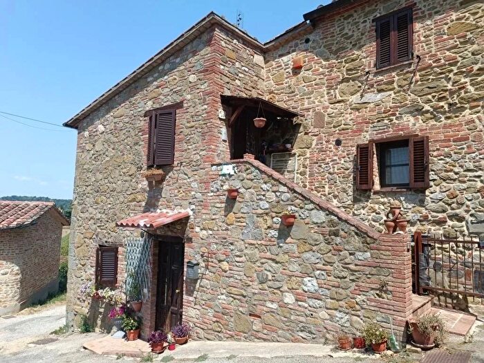 Appartamento con 5 locali in vendita in Vocabolo Po del Loto, Citta Della Pieve